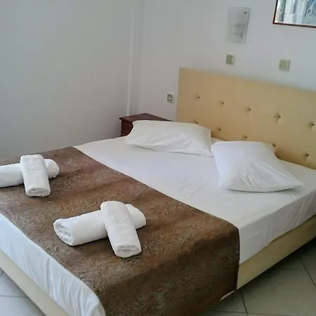 Coralli Beach Studios- Aparthotel Nydri (Lefkada)