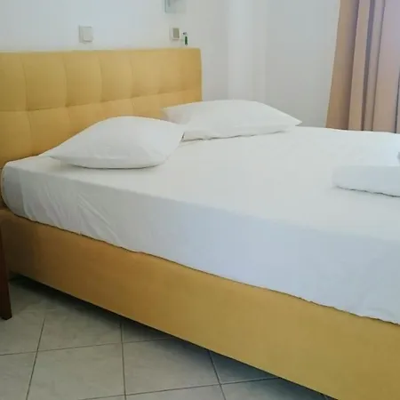 Aparthotel Coralli Beach Studios- *
