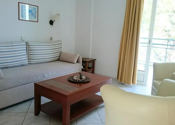 Coralli Beach Studios- *