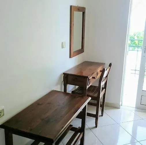 Coralli Beach Studios- Apartmanhotel *