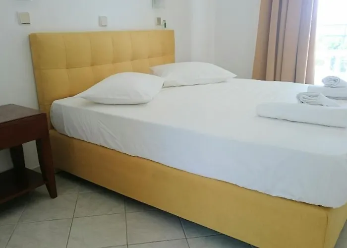 Apartmanhotel Coralli Beach Studios- *