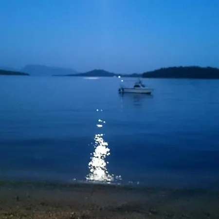 Coralli Beach Studios- Aparthotel